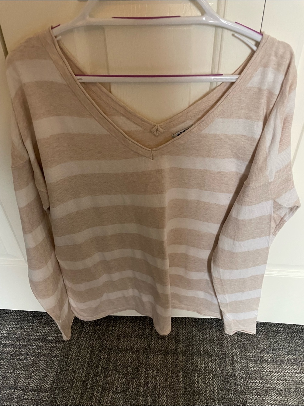 Old Navy Beige and White Striped V-Neck Sweater XL